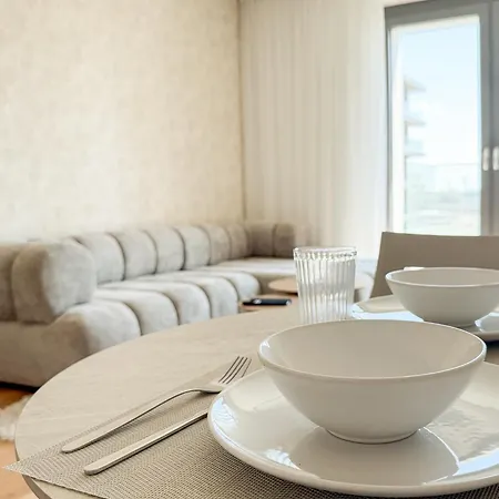 아파트 New Bright 1br Metropolis Downtown Ac Free Parking *